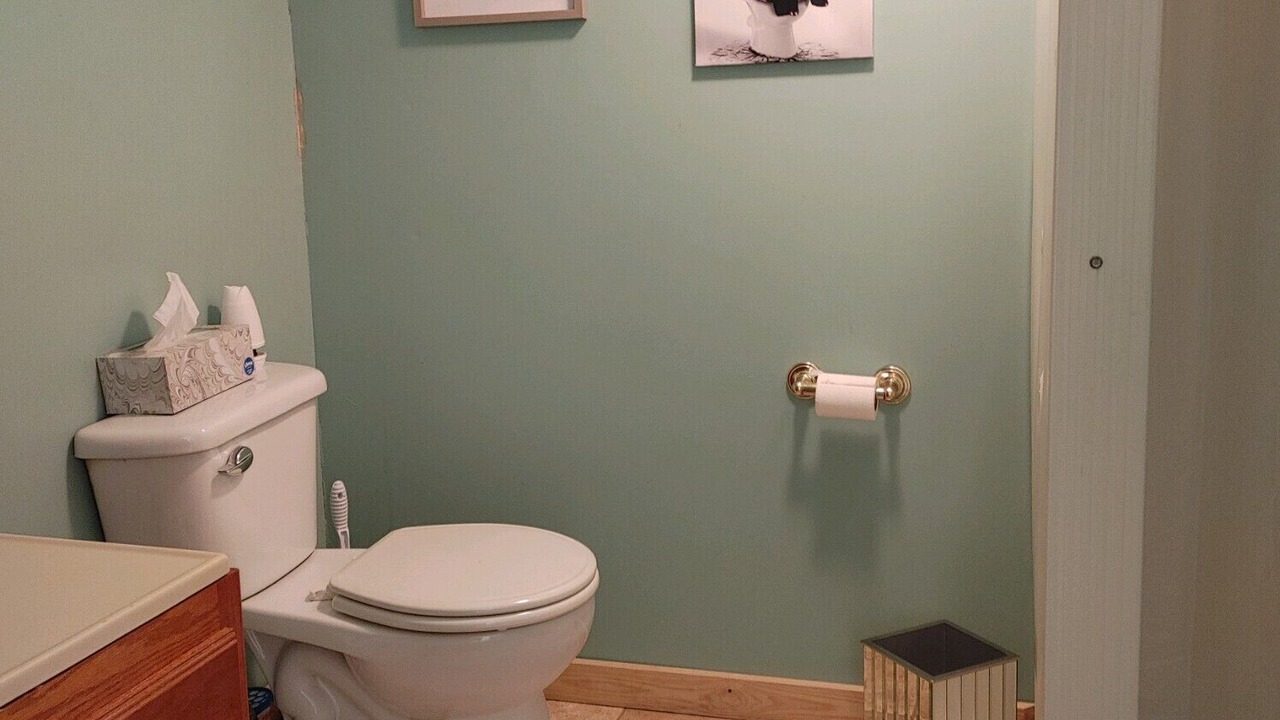 Photo of Bathroom in Derrick City