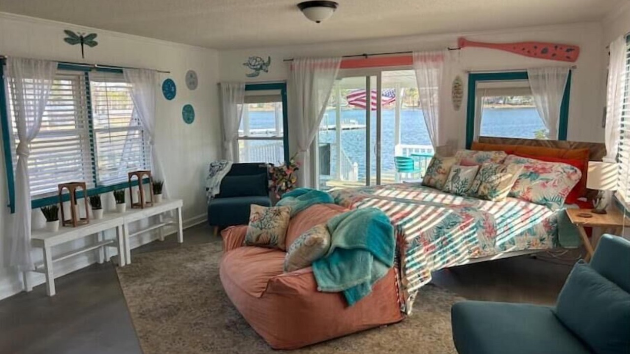 Photo of Bedroom in Bath