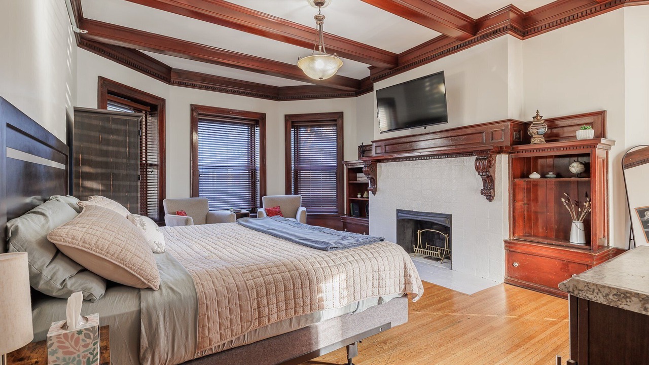 Photo of Bedroom in East Avenue