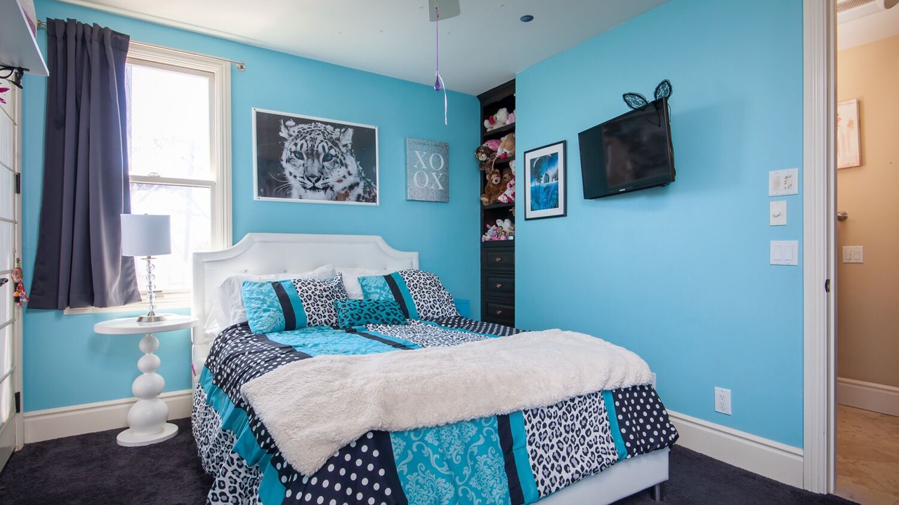 Photo of Bedroom in Balboa Peninsula