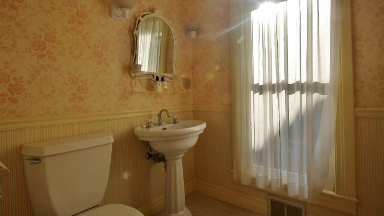Photo of Bathroom in Chautauqua