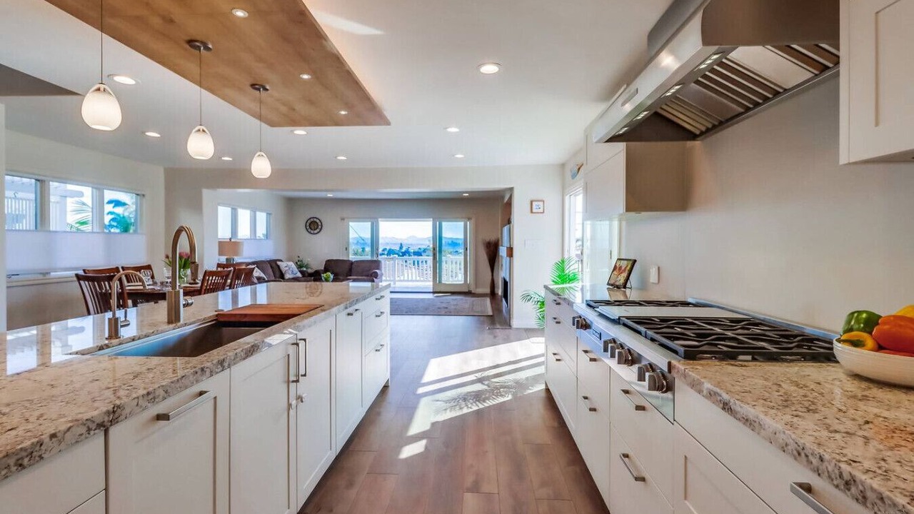 Photo of Kitchen in Sunset Cliffs