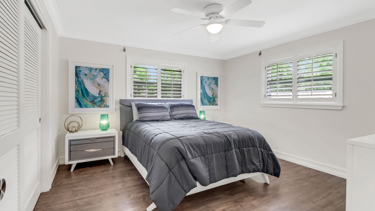 Photo of Bedroom in Willoughby Acres