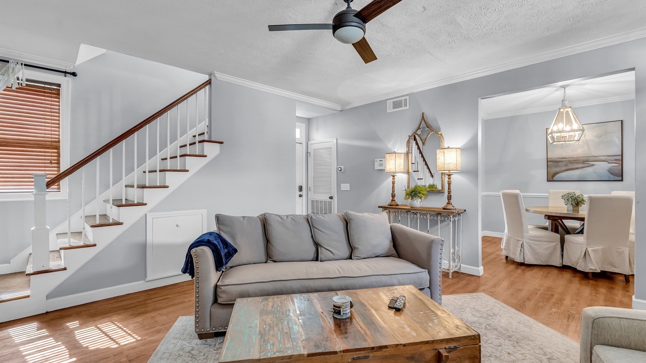 Photo of Livingroom in Starkville