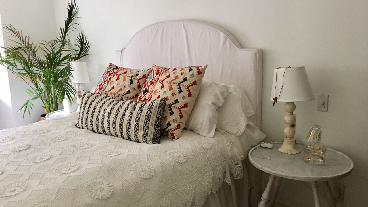 Photo of Bedroom in Mid-Wilshire