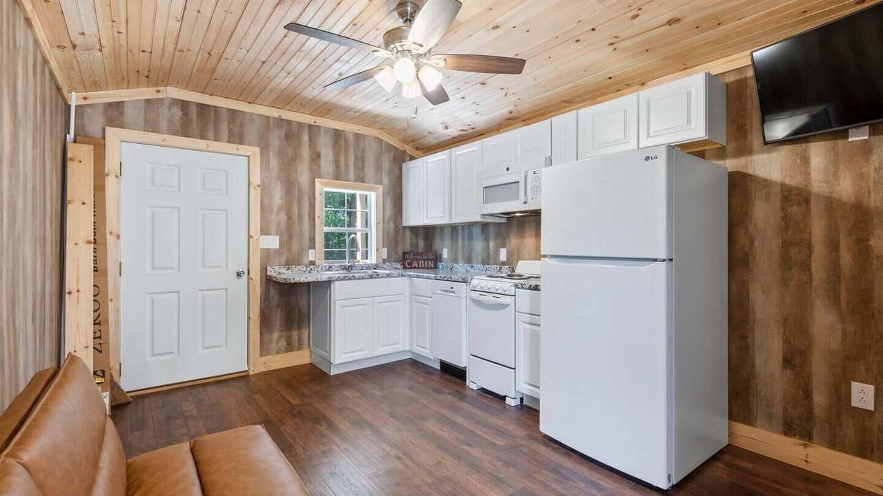 Photo of Kitchen in Albertville