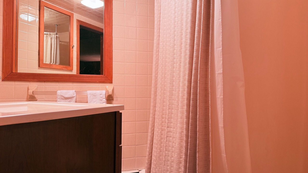 Photo of Bathroom in Clarence