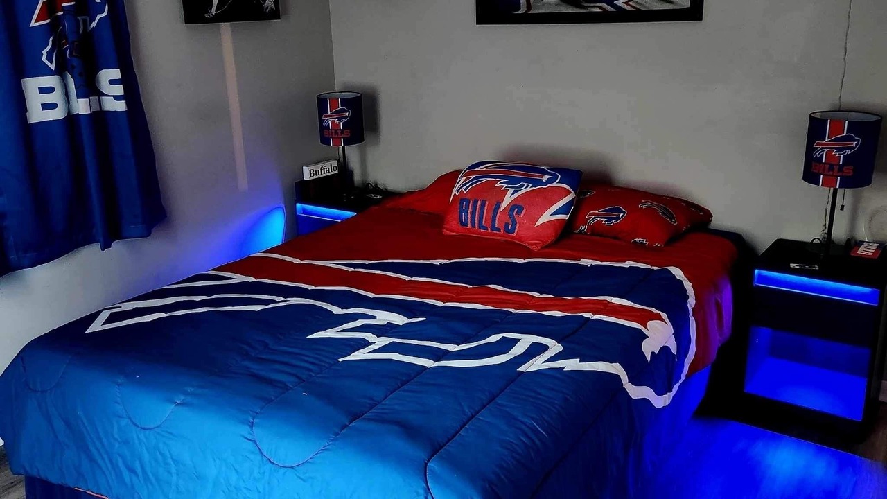 Photo of Bedroom in Orchard Park