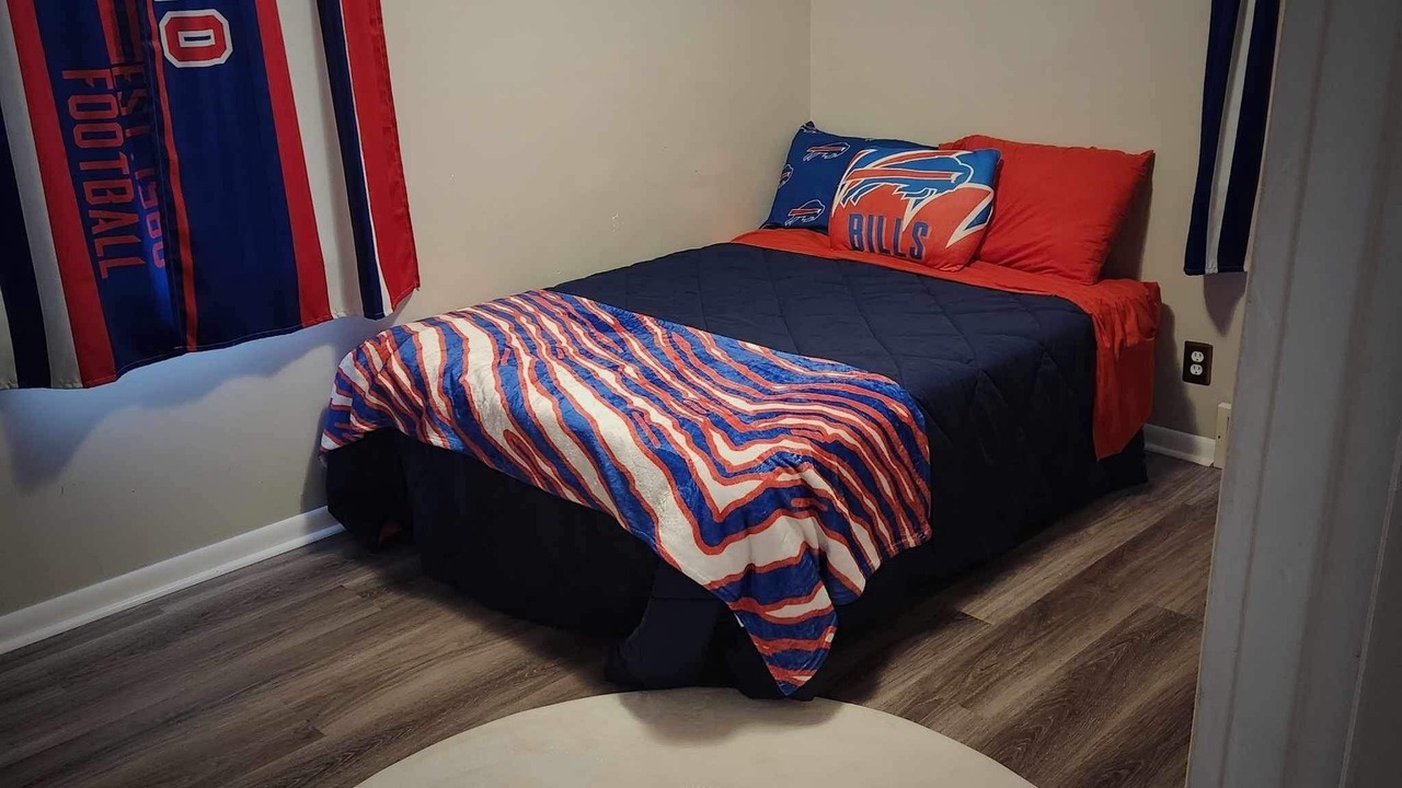 Photo of Bedroom in Orchard Park