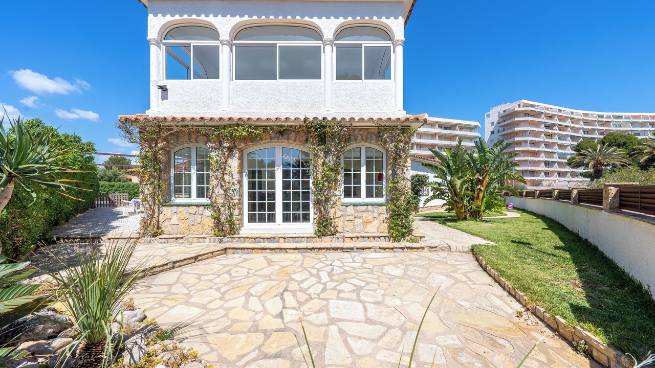 Photo of Outdoor in Miami Platja