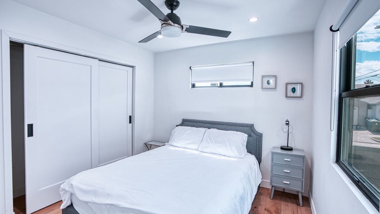 Photo of Bedroom in Mid City
