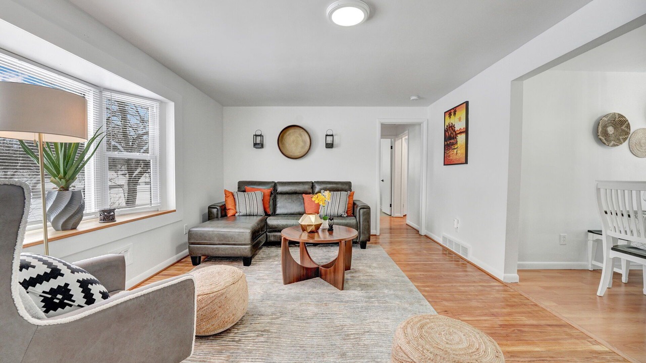 Photo of Livingroom in Ionia