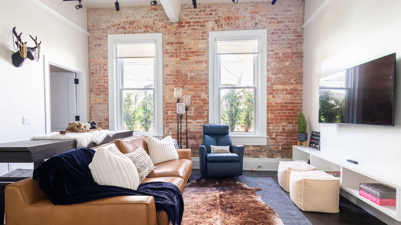 Photo of Livingroom in Downtown