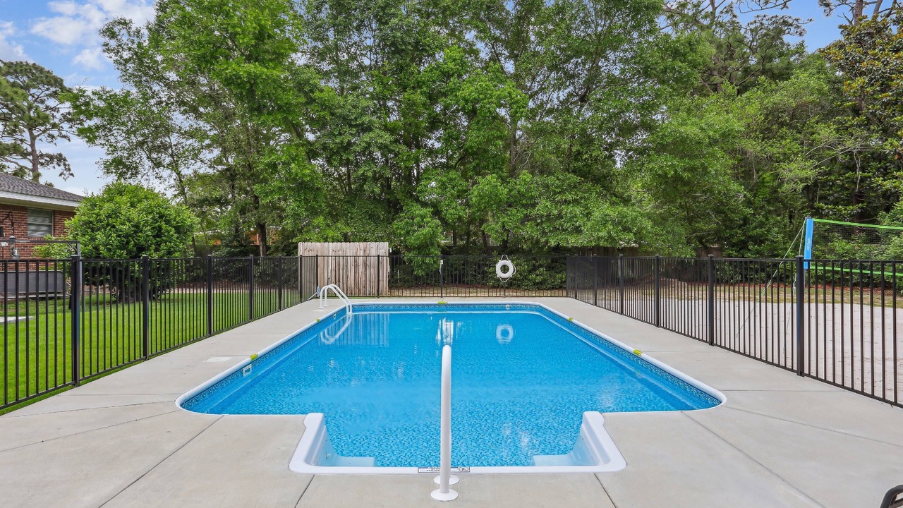 Photo of Outdoor in Northeast Pensacola