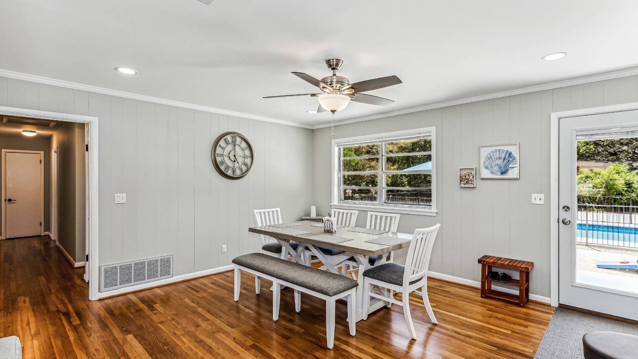 Photo of Bedroom in Northeast Pensacola