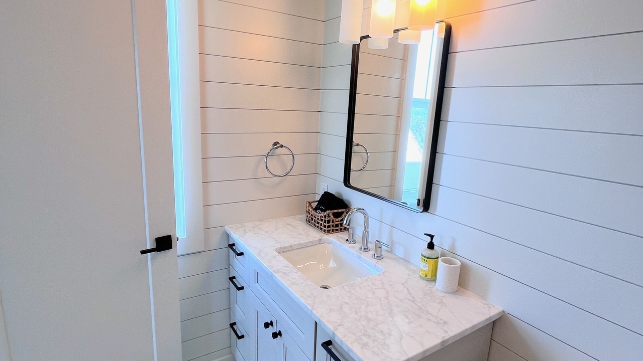 Photo of Bathroom in Hope Town