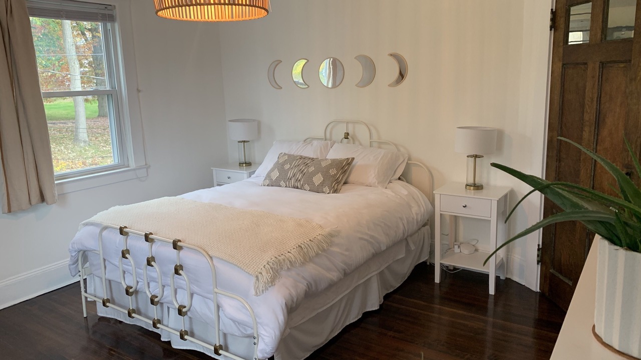 Photo of Bedroom in Milton