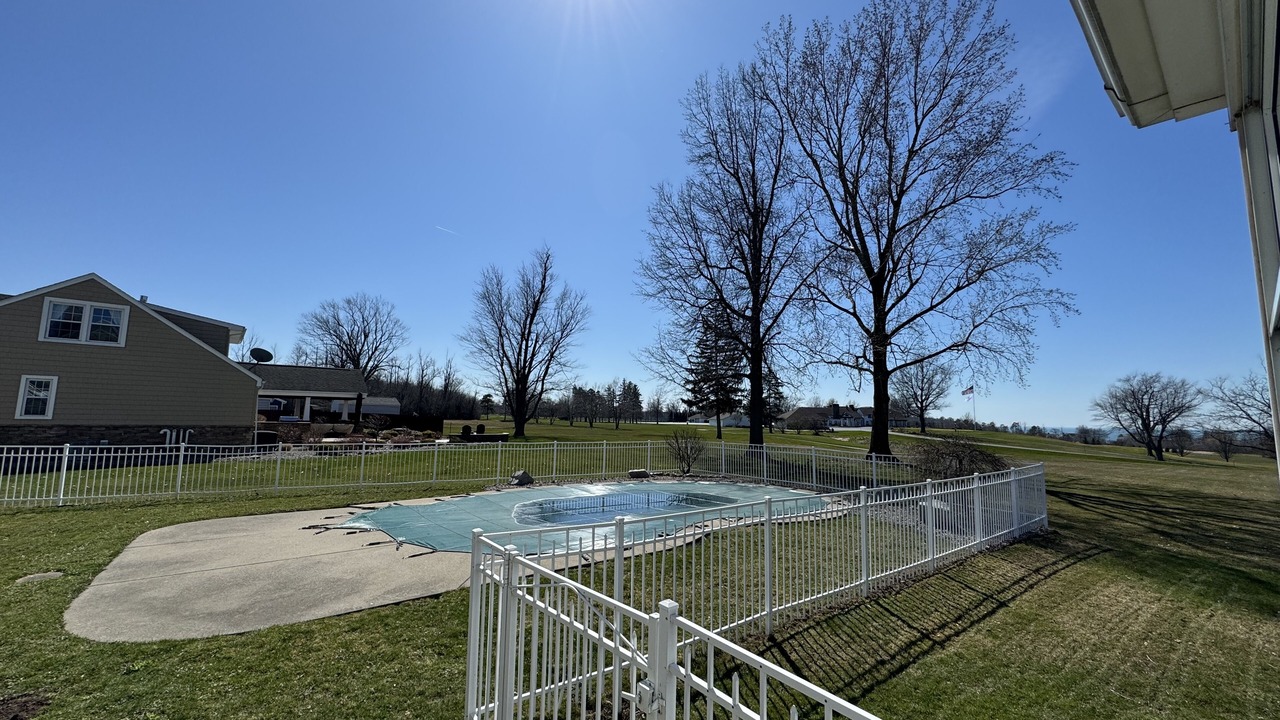 Photo of Outdoor in Athol Springs