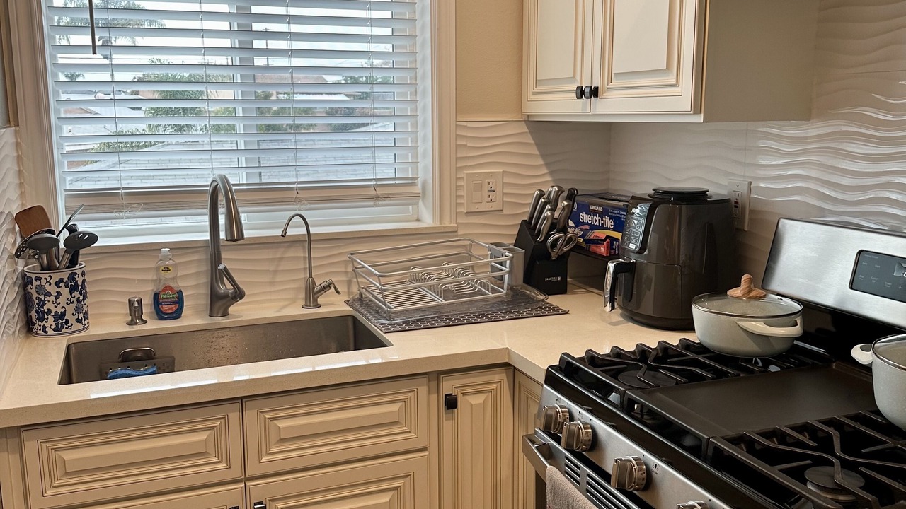 Photo of Kitchen in La Mirada