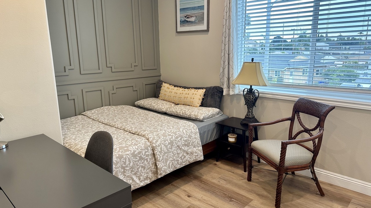 Photo of Bedroom in La Mirada