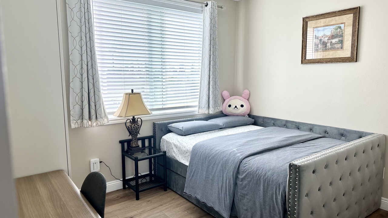 Photo of Bedroom in La Mirada