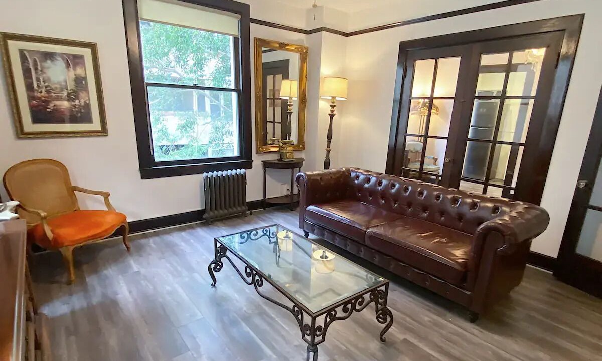 Photo of Livingroom in Alamitos Beach