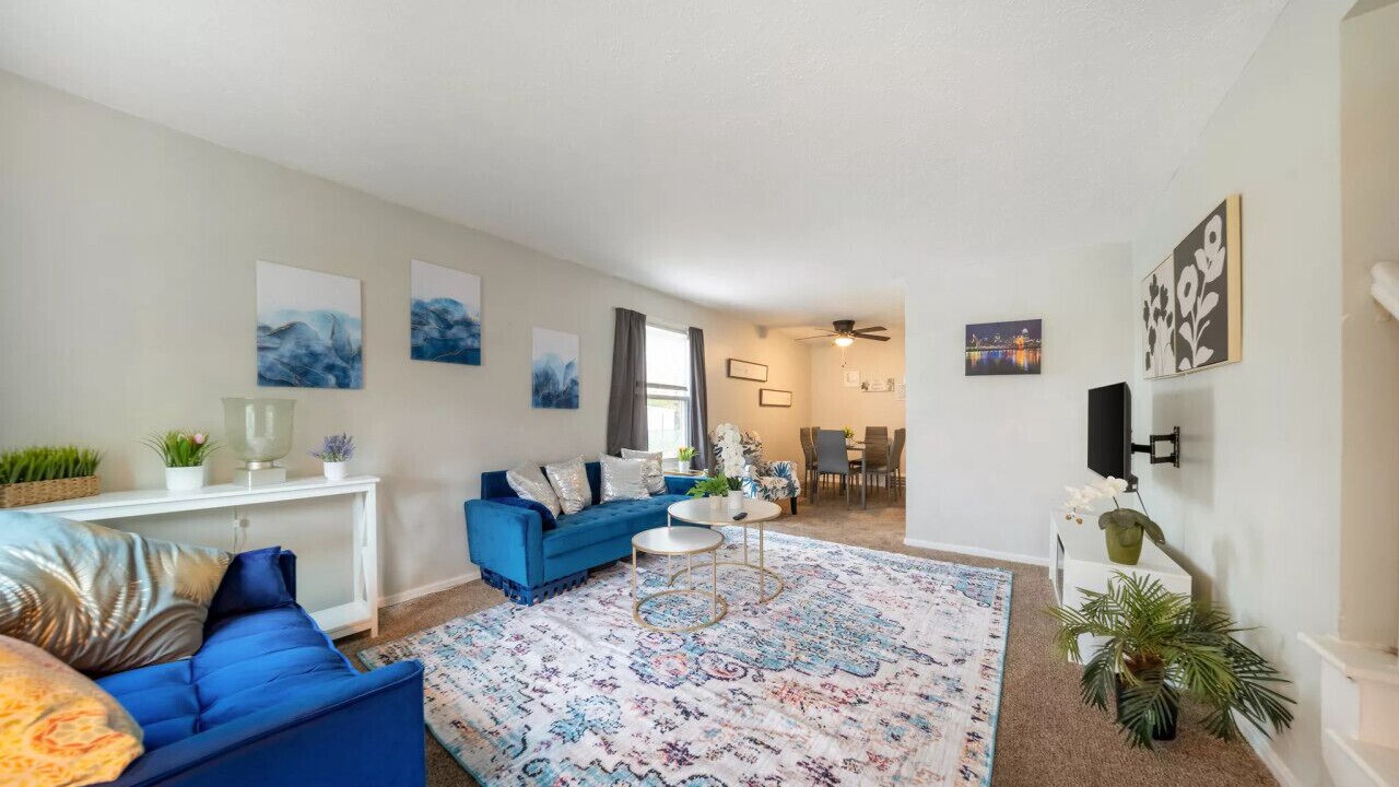 Photo of Bedroom in Euclid