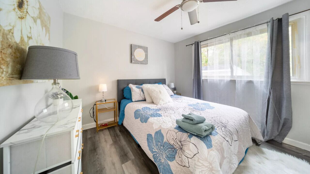 Photo of Bedroom in Euclid