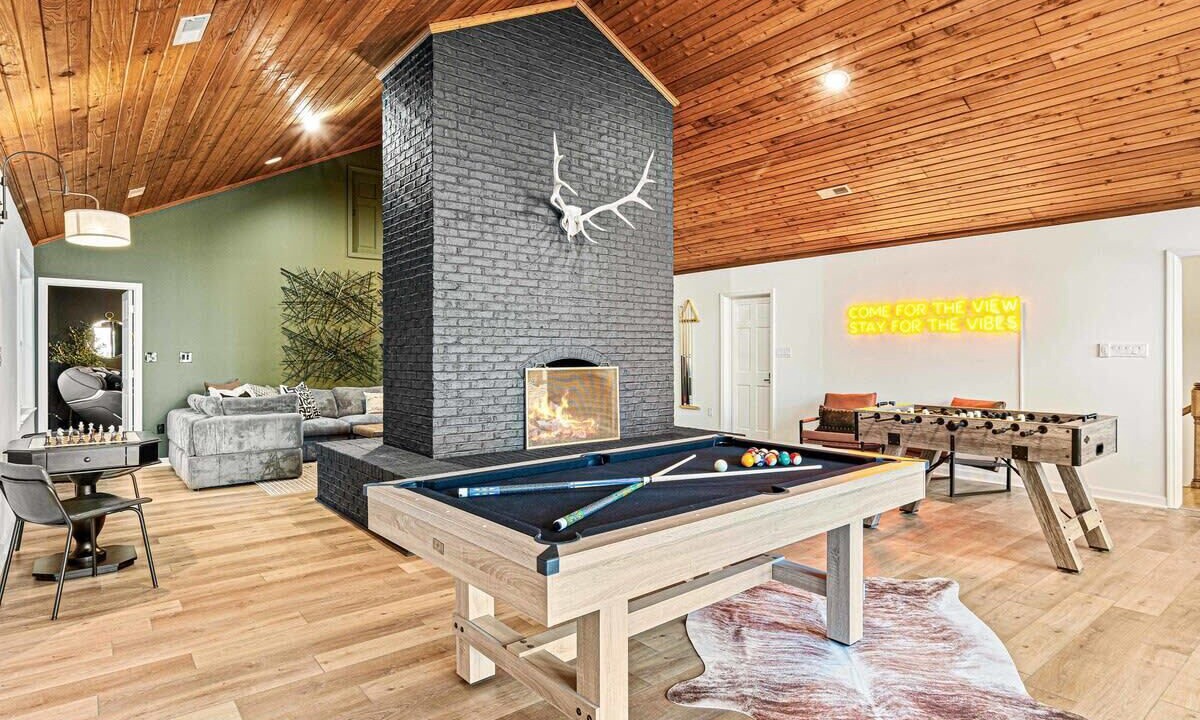 Photo of Livingroom in Asheville