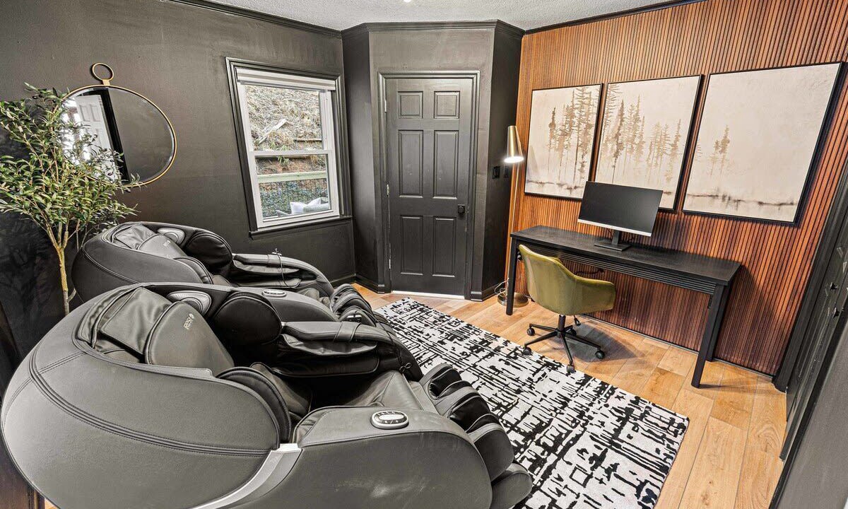 Photo of Bedroom in Asheville