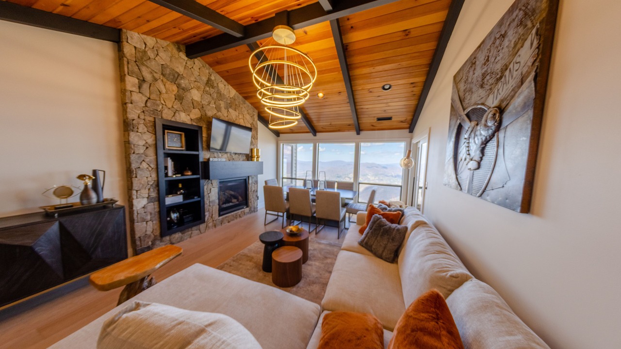 Photo of Bedroom in Mountain Air