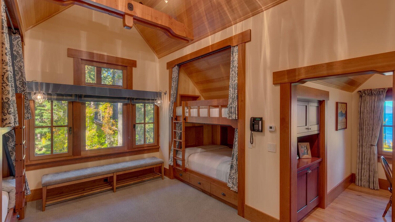 Photo of Bedroom in Tahoe City