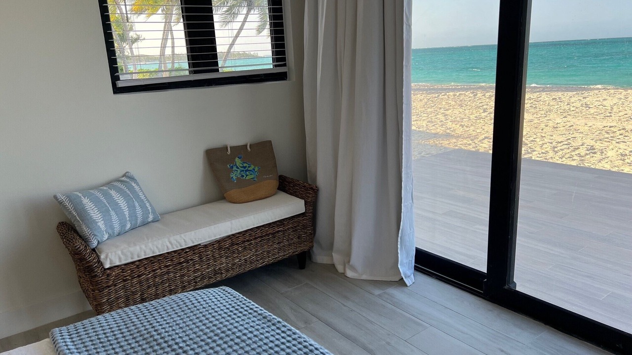 Photo of Bedroom in Rokers Point