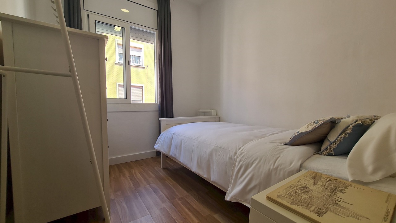 Photo of Bedroom in Collblanc y La Torrassa