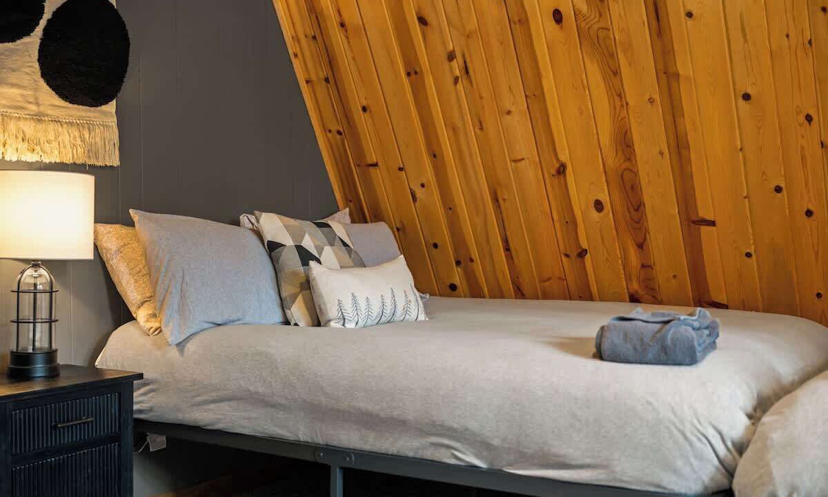 Photo of Bedroom in Big Bear City