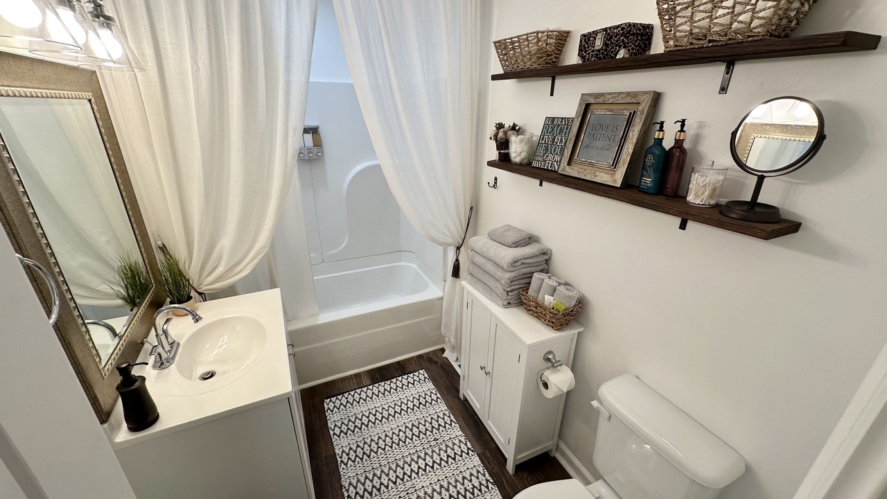 Photo of Bathroom in West Blocton