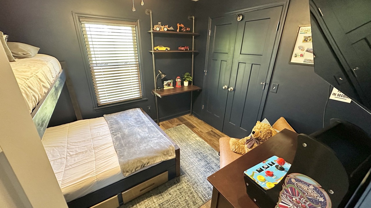 Photo of Bedroom in West Blocton