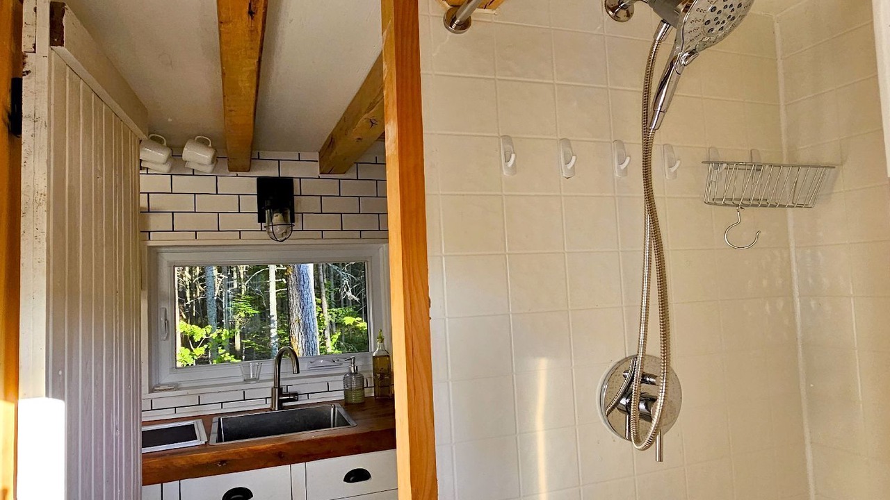 Photo of Bathroom in Saint-Simon