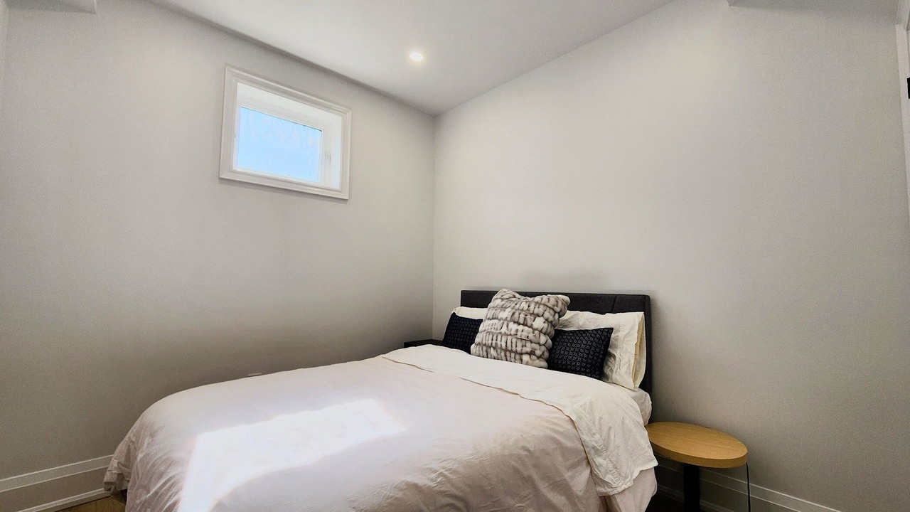 Photo of Bedroom in Glen Abbey
