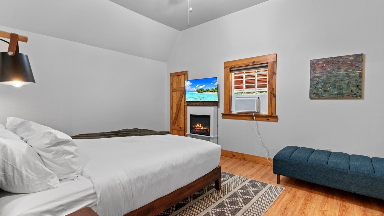 Photo of Bedroom in Hillsville