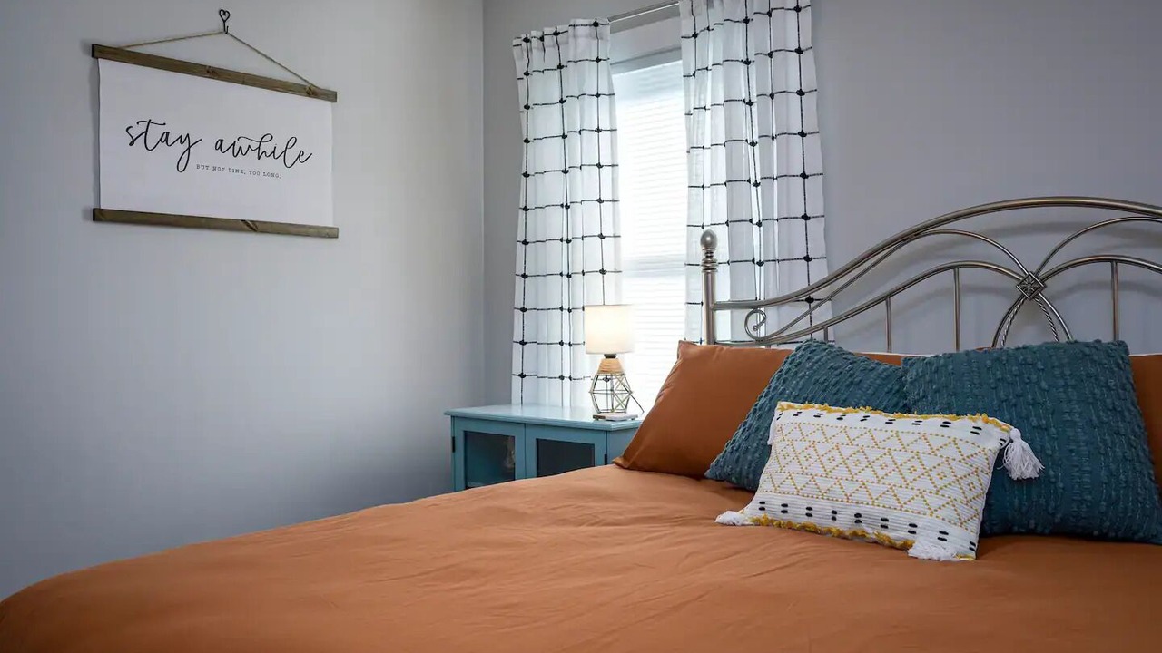 Photo of Bedroom in James City