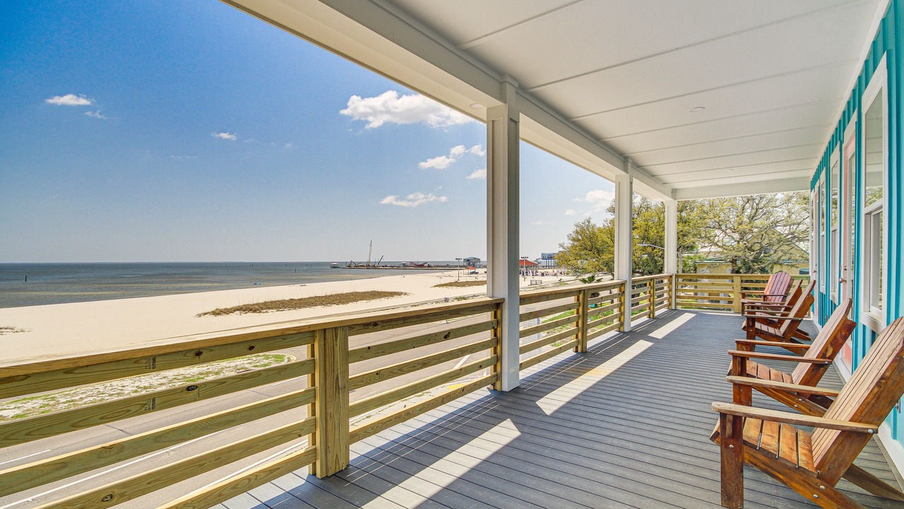 Photo of Patio Balcony in Long Beach