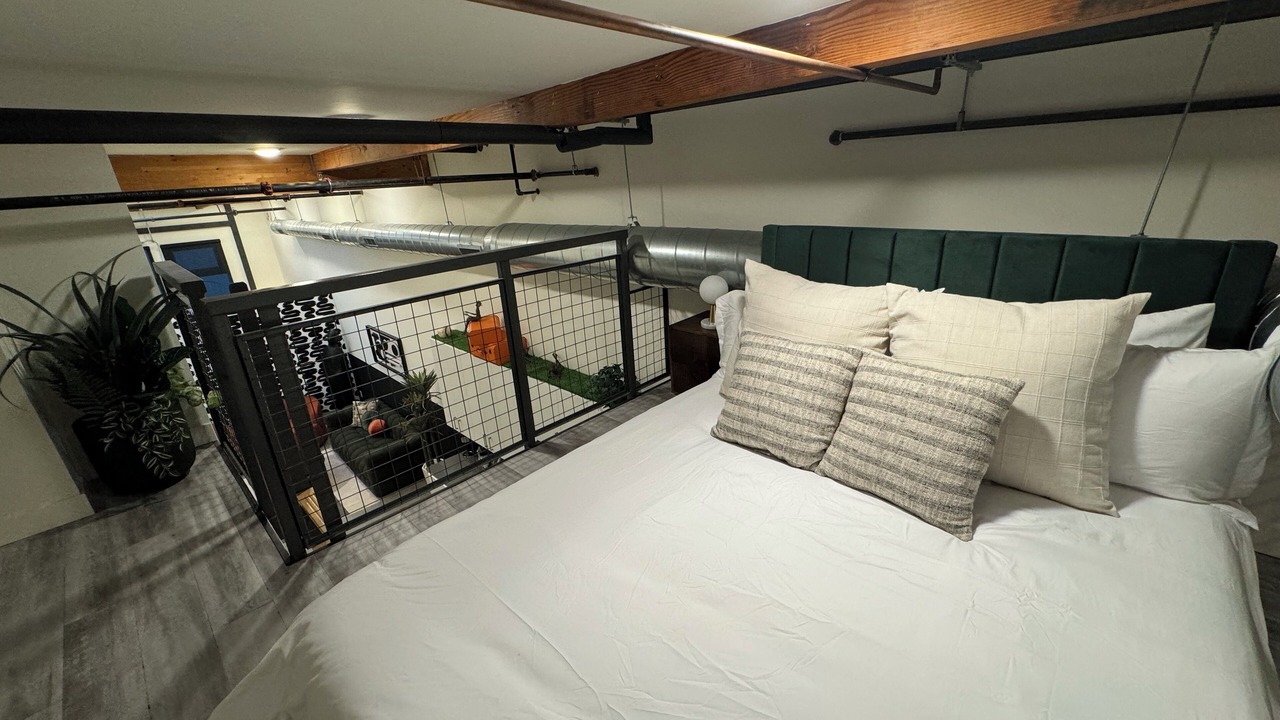 Photo of Bedroom in Santa Ana