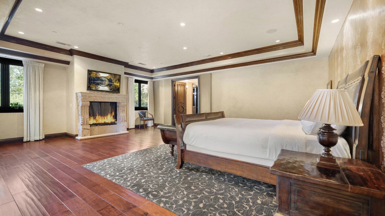 Photo of Bedroom in Tarzana