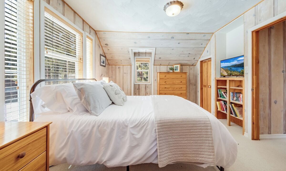 Photo of Bedroom in Lower Kingsbury