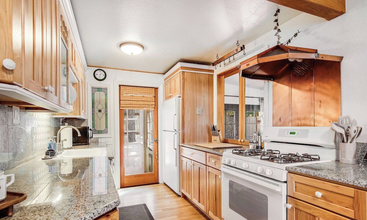 Photo of Kitchen in Lower Kingsbury