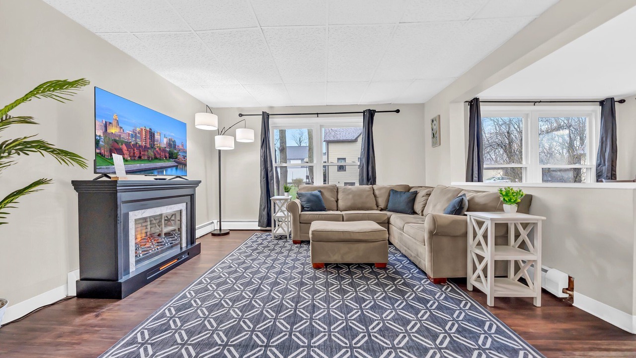 Photo of Livingroom in Athol Springs