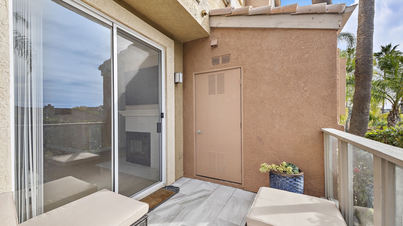 Photo of Patio Balcony in Laguna Niguel