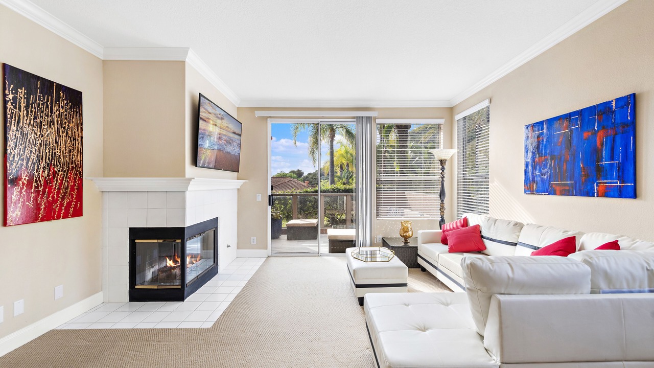 Photo of Livingroom in Laguna Niguel