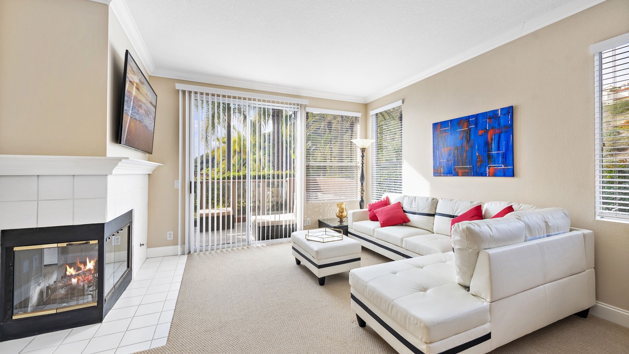Photo of Livingroom in Laguna Niguel